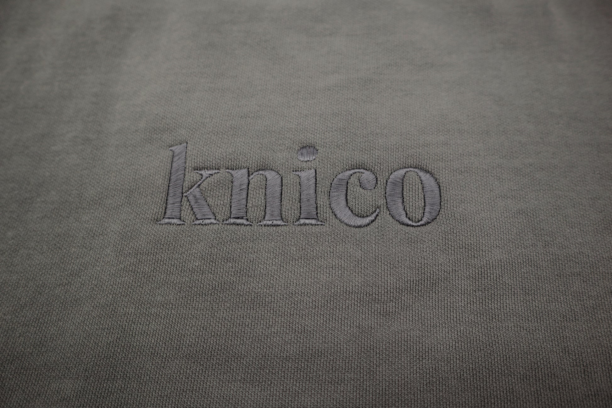 Signature Sweatshirt